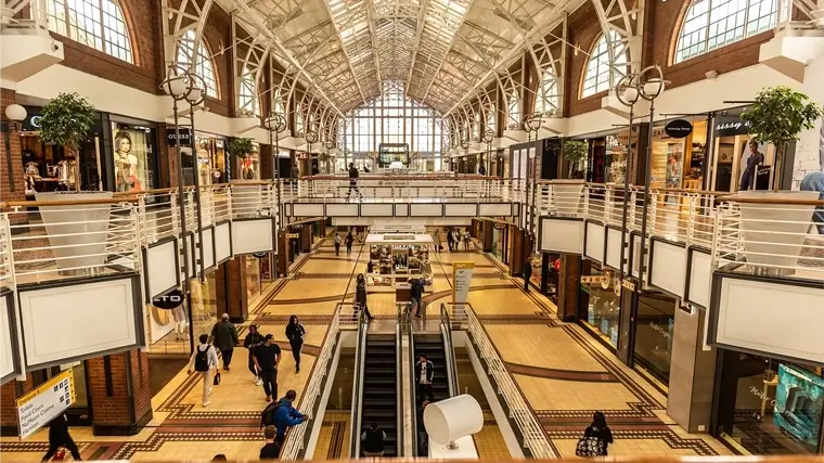 malls and retails